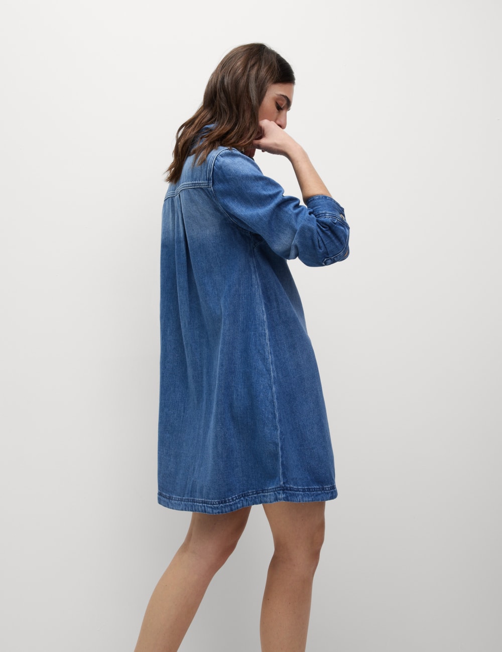 

Джинсовое мини-платье-рубашка Marks & Spencer, цвет Denim