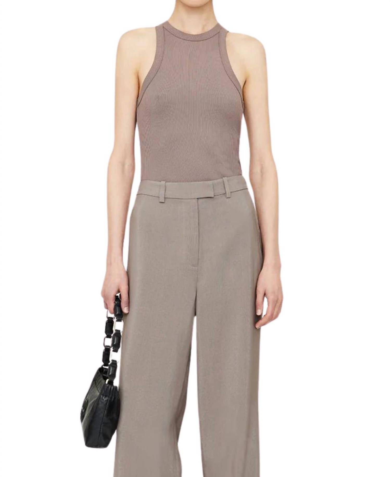 

Топ Eva Tank Top в Iron Anine Bing