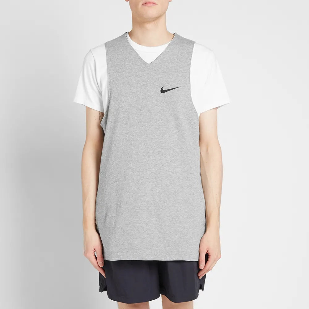 Двусторонняя футболка Nike x Fear of God 'Summit White/Dark Heather Grey' — фото 4