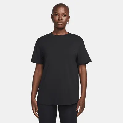 

Футболка Nike One Relaxed, черный