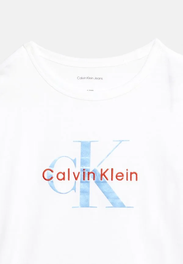Сезонная футболка с монологом Calvin Klein Jeans, White — фото 4