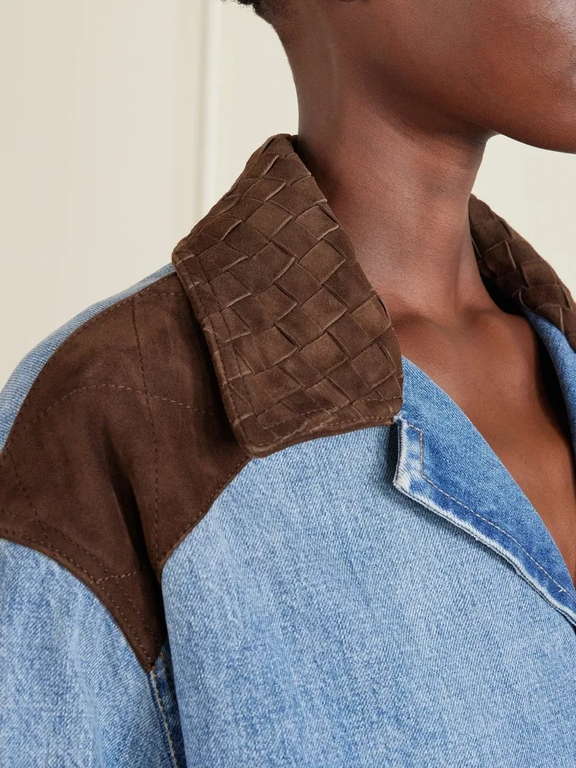 Джинсовая куртка с отделкой из кожи Intrecciato BOTTEGA VENETA, синий — фото 4