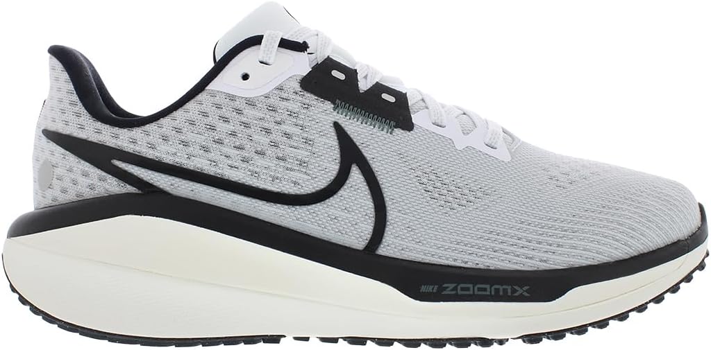 

Мужские кроссовки Nike Vomero 17, White/Pure Platinum/Vintage Green/Black