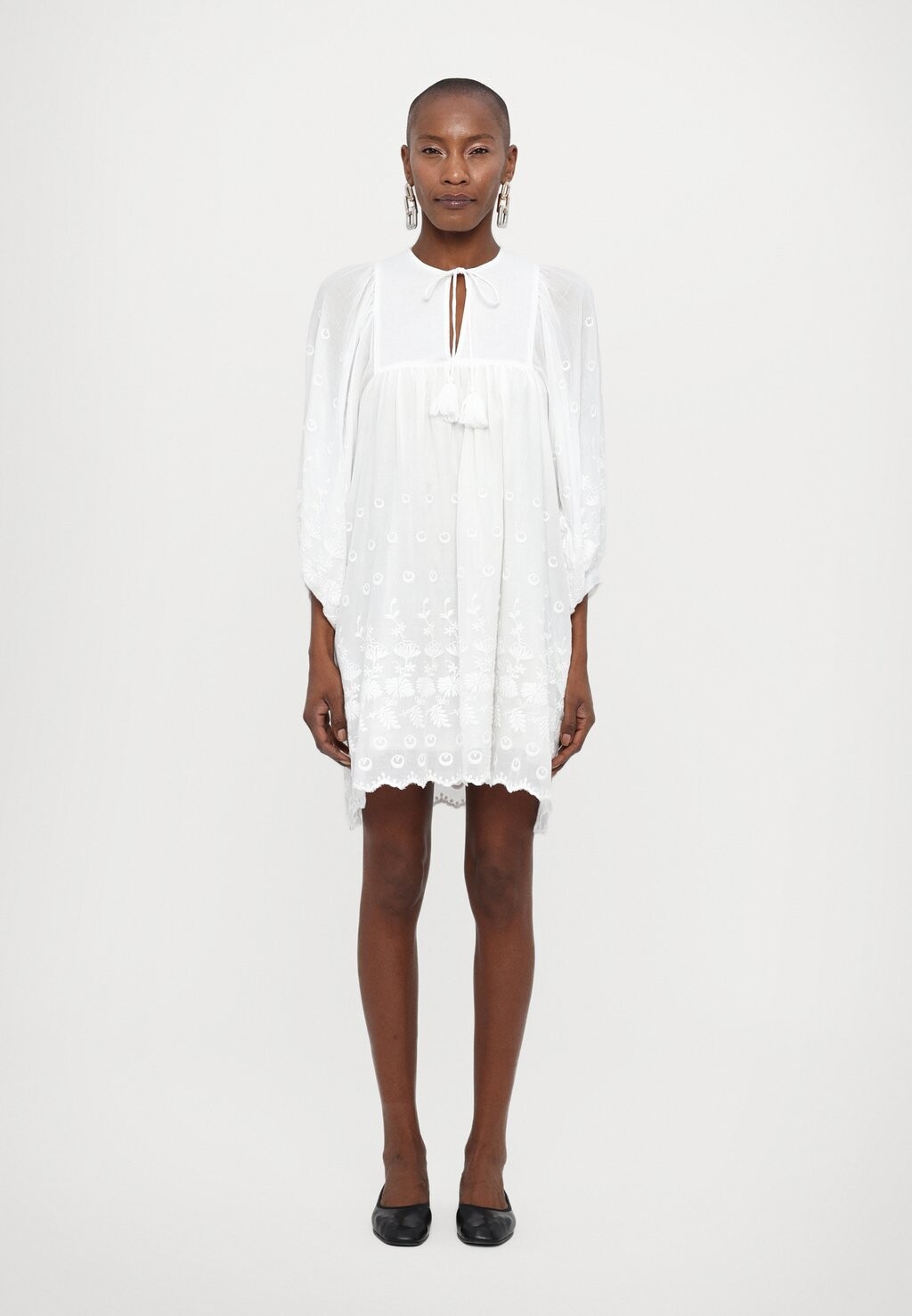 

Повседневное платье DAISY DRESS MILLE, белый