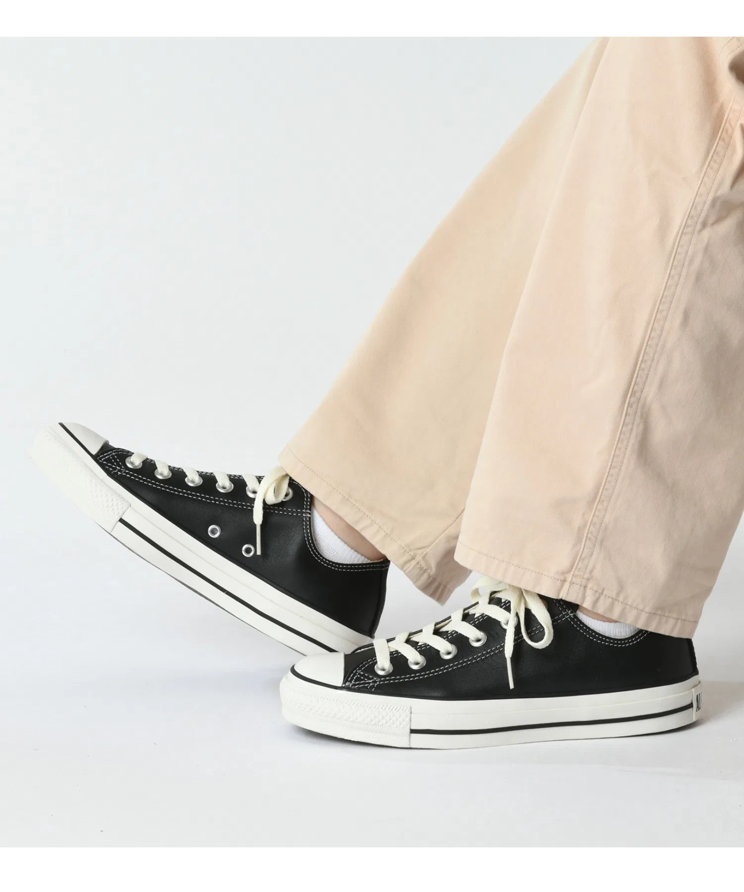 Мужские кожаные кроссовки Converse LEATHER AS (R) OX чёрные
