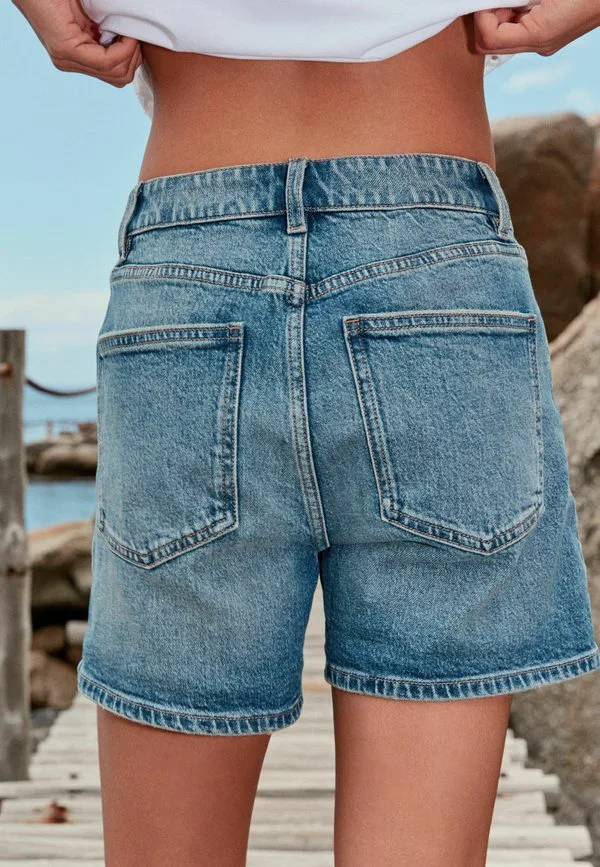 Длинные классические джинсовые шорты Next, Denim Dark Blue — фото 3