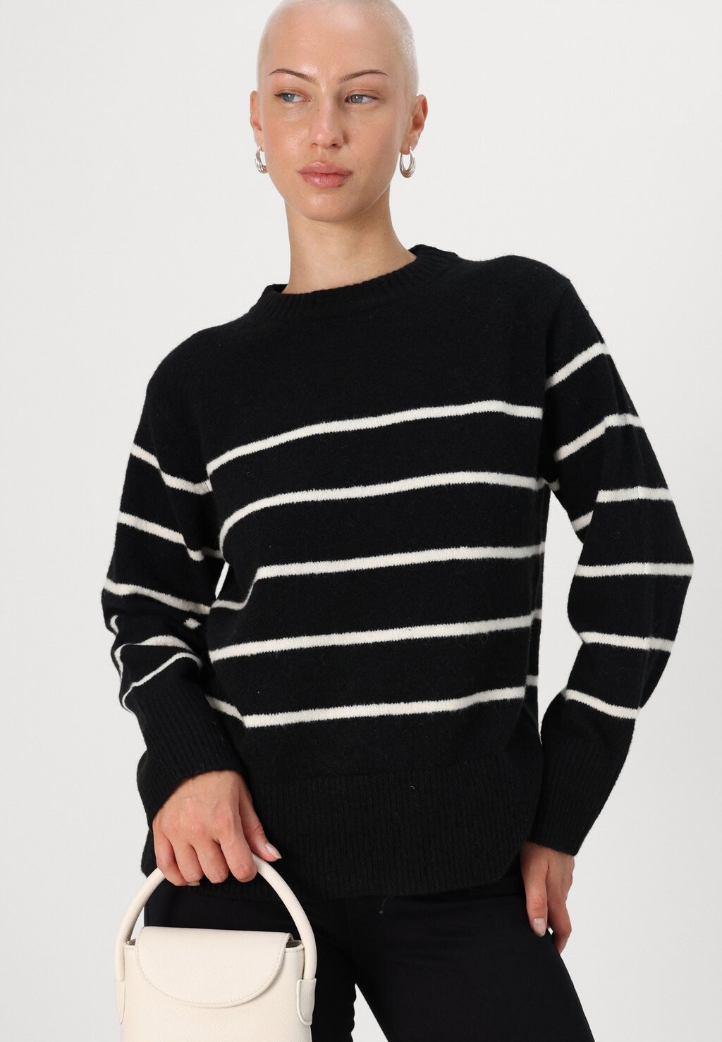 

Джинсы облегающие ONLROYAL ONLY Petite, черный