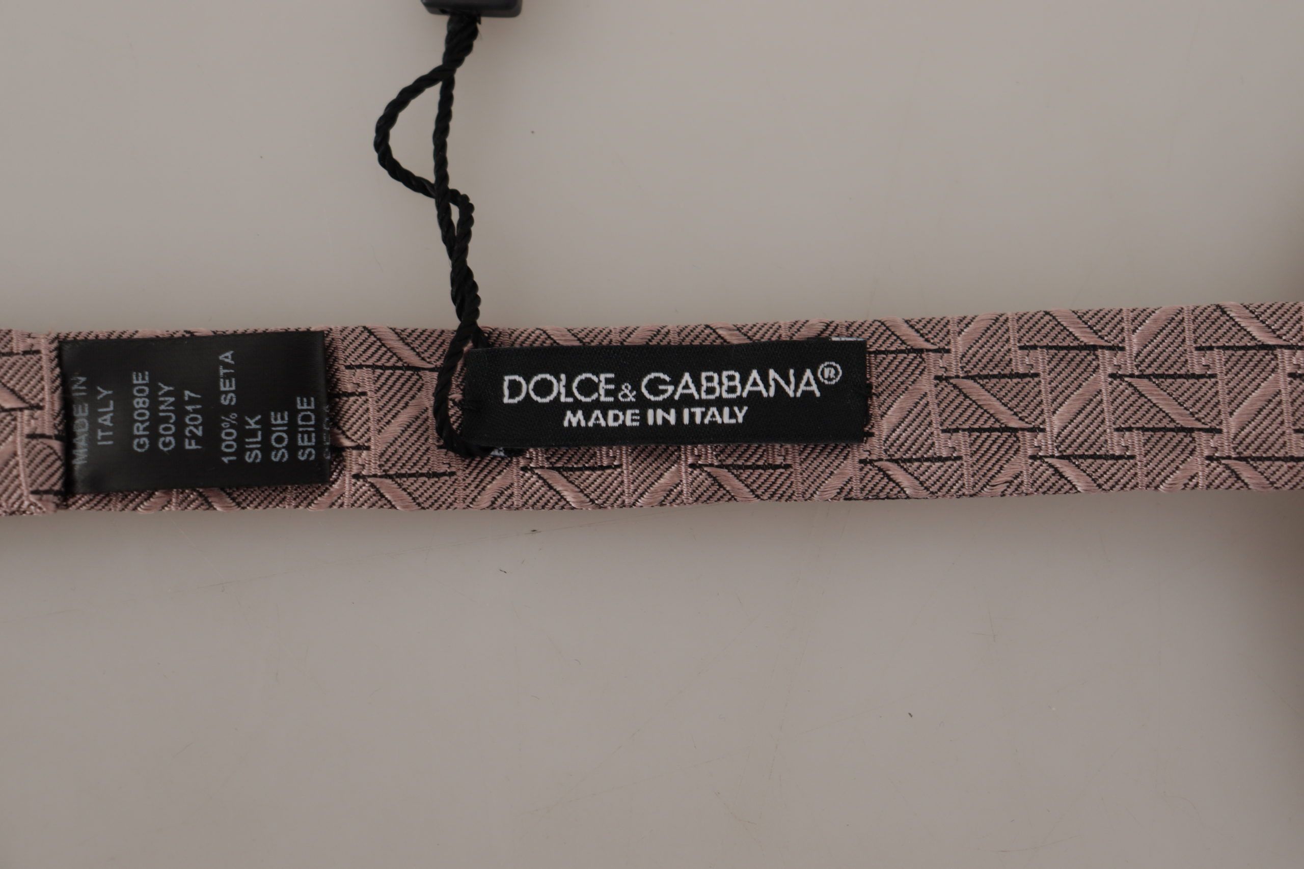 Элегантный шелковый серый галстук-бабочка - мужской деловой костюм Dolce & Gabbana — фото 2