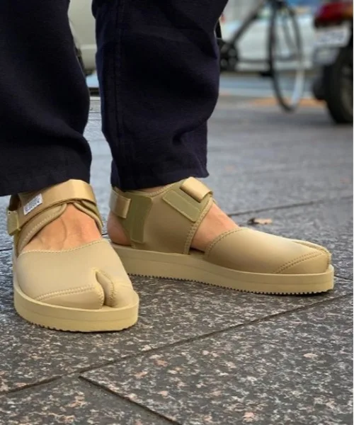 Сандалии с раздельными пальцами Vibram BITA-V OG-071V SUICOKE бежевые