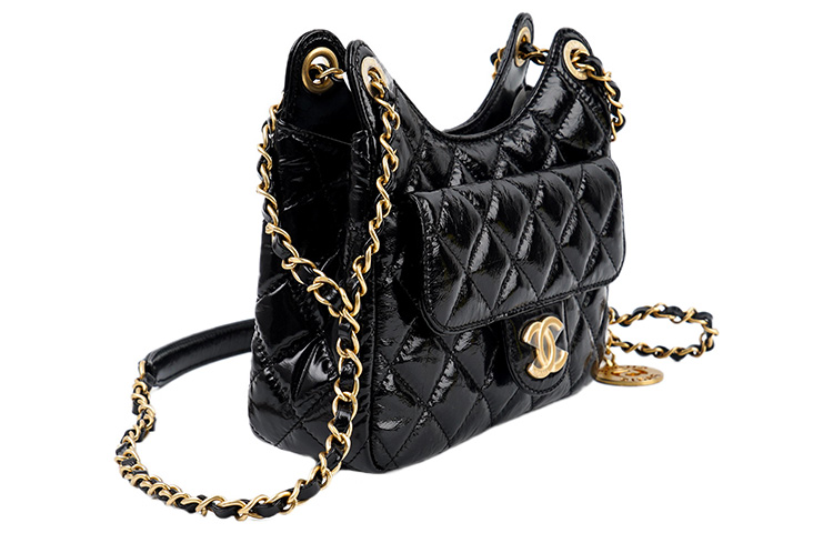 CHANEL Весенняя яркая кожа теленка с морщинками и золотой фурнитурой женская маленькая черная сумка через плечо — фото 2