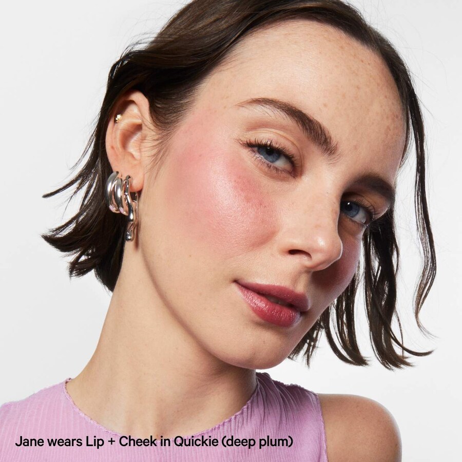 Кремовые румяна-стик для губ и щек, некомедогенные. MILK MAKEUP, 0.21 oz/6 g, Quickie — фото 3