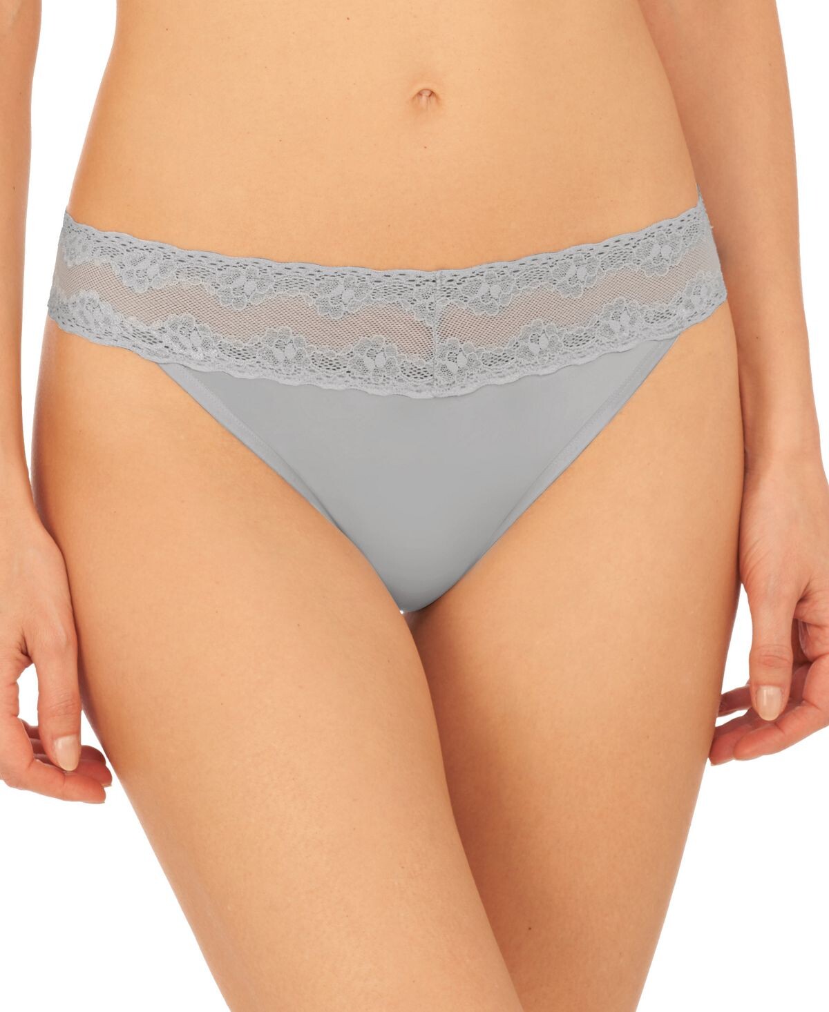 

Нижнее белье-стринги с кружевной талией Bliss Perfection 750092 Natori