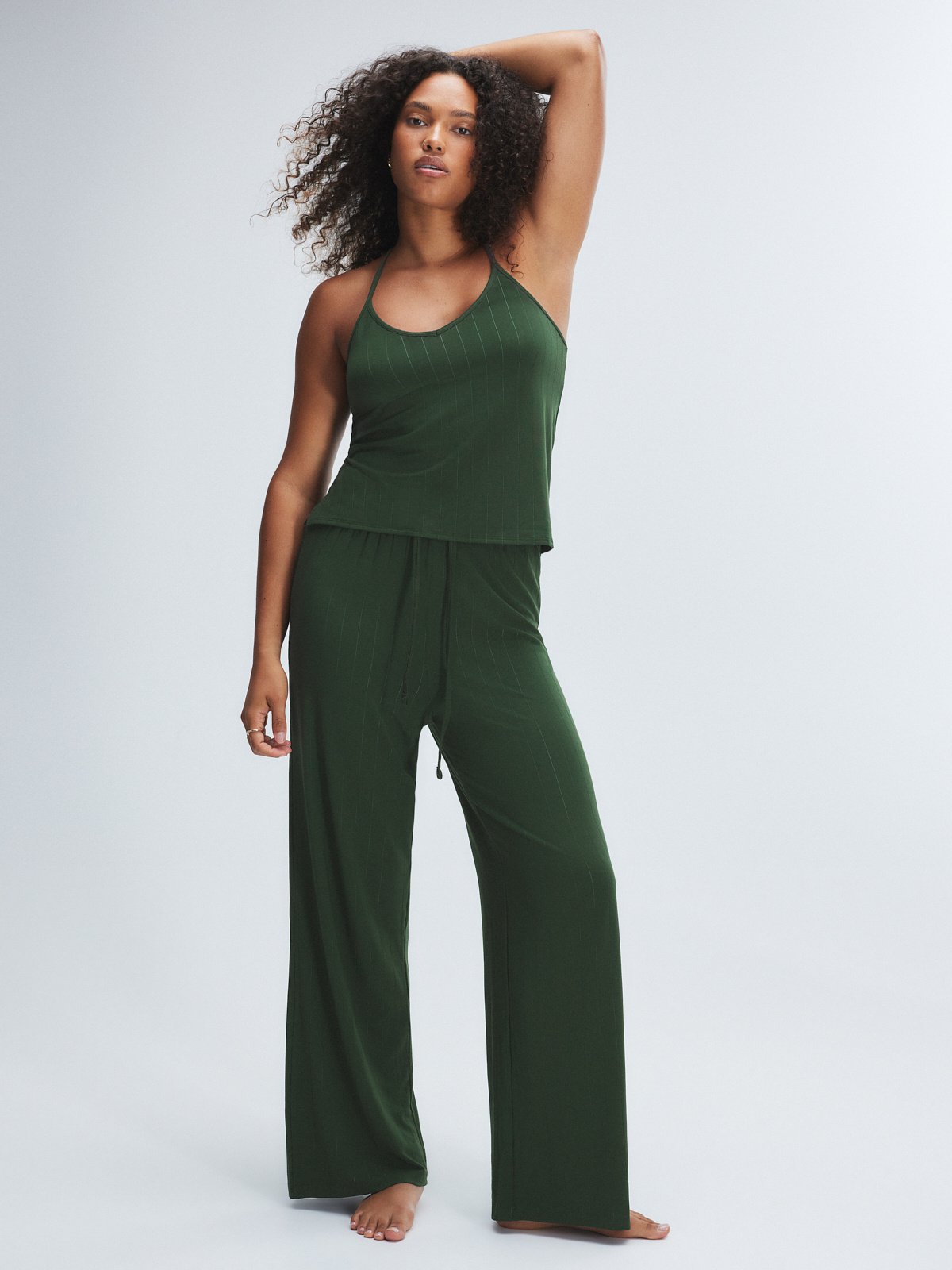 

Топ для сна Savage X Fenty Sleek Stitch, цвет Green Shade