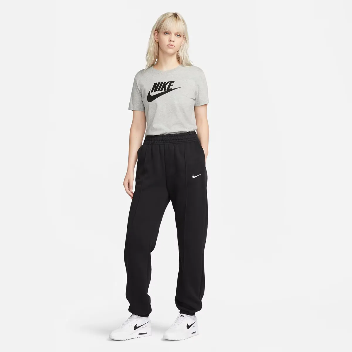 Женская футболка Nike Sportswear Essentials, серый — фото 4