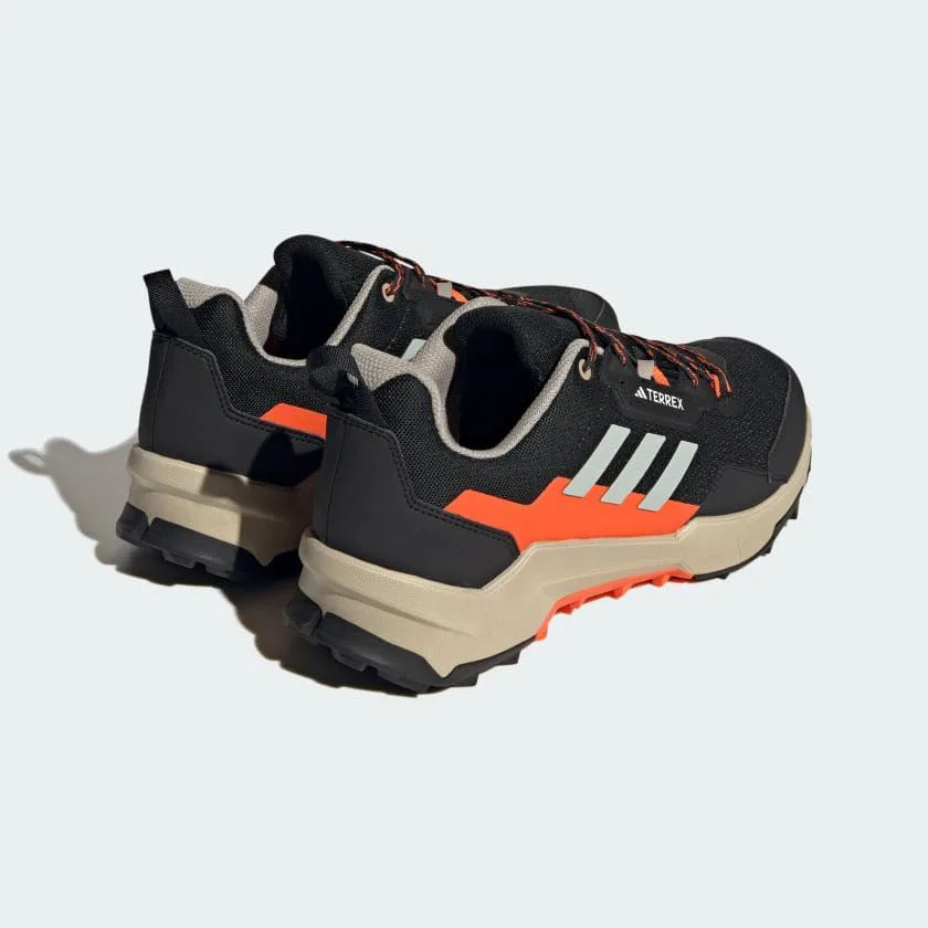 Мужские походные кроссовки Adidas Terrex Ax4, черный/серебристый/оранжевый — фото 4