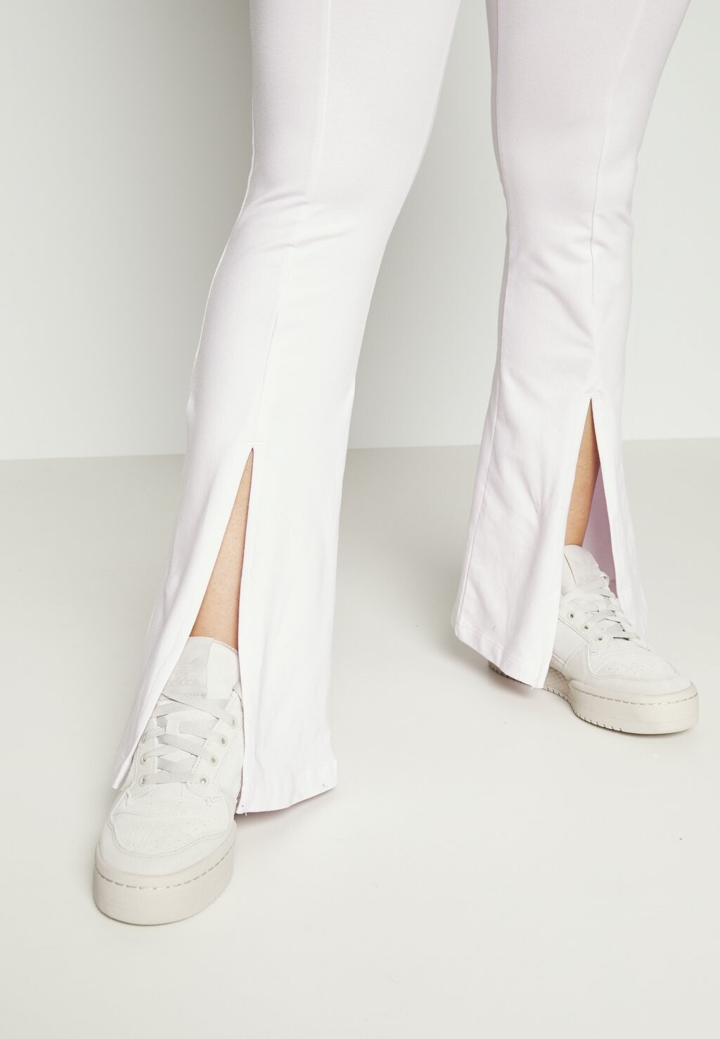 Леггинсы adidas Originals, Брюки adidas Originals, почти розовый — фото 2