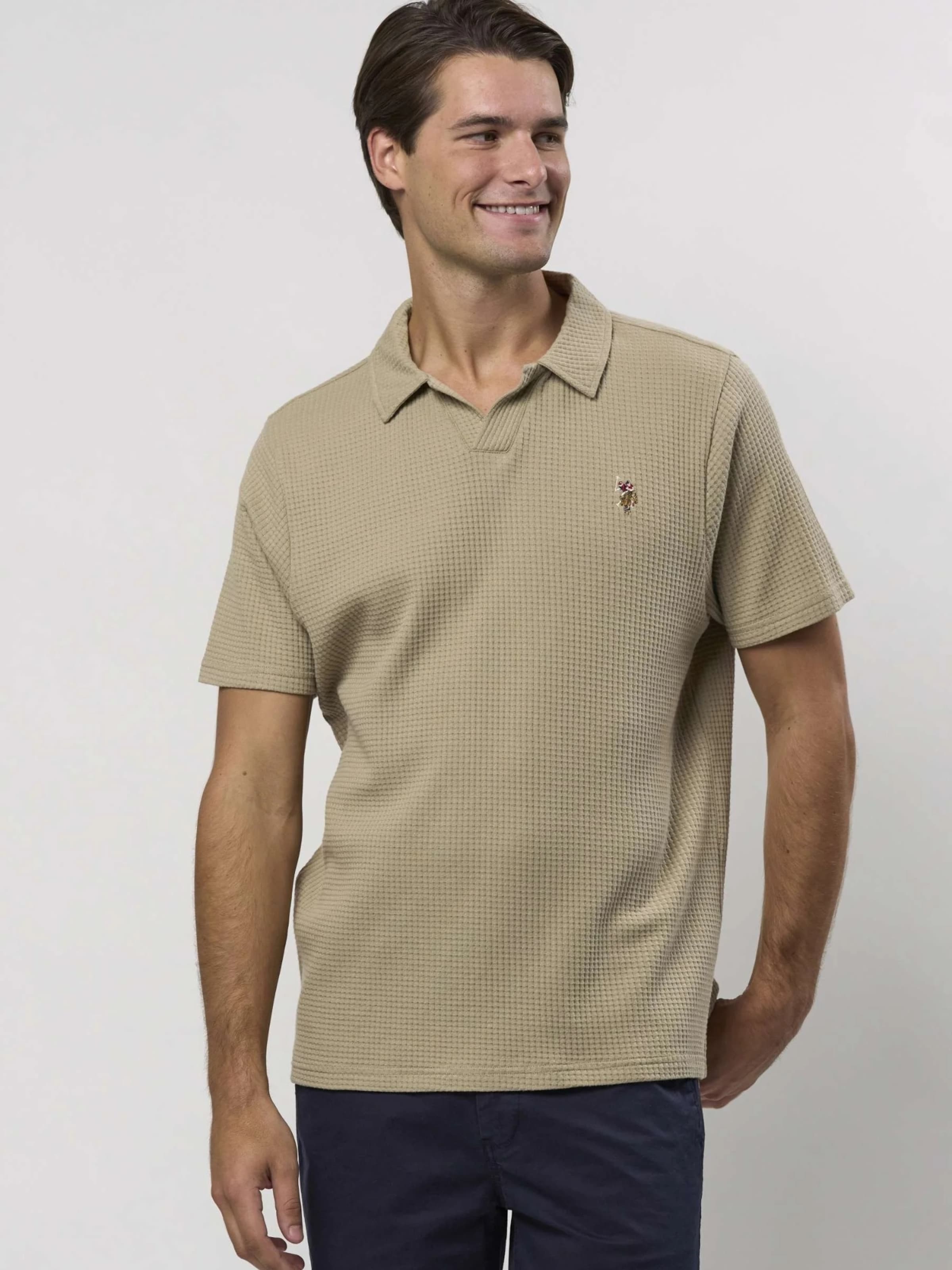U.S. POLO ASSN. Рубашка на пуговицах 'UMCosta' бежевого цвета Regular fit — фото 3