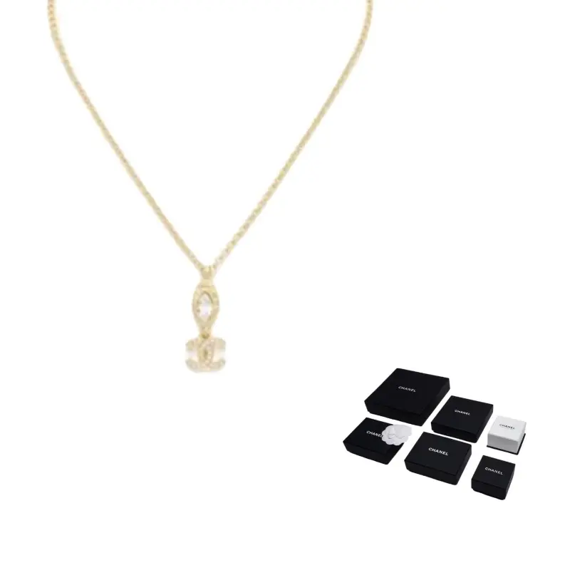 

Chanel Женское золотое ожерелье