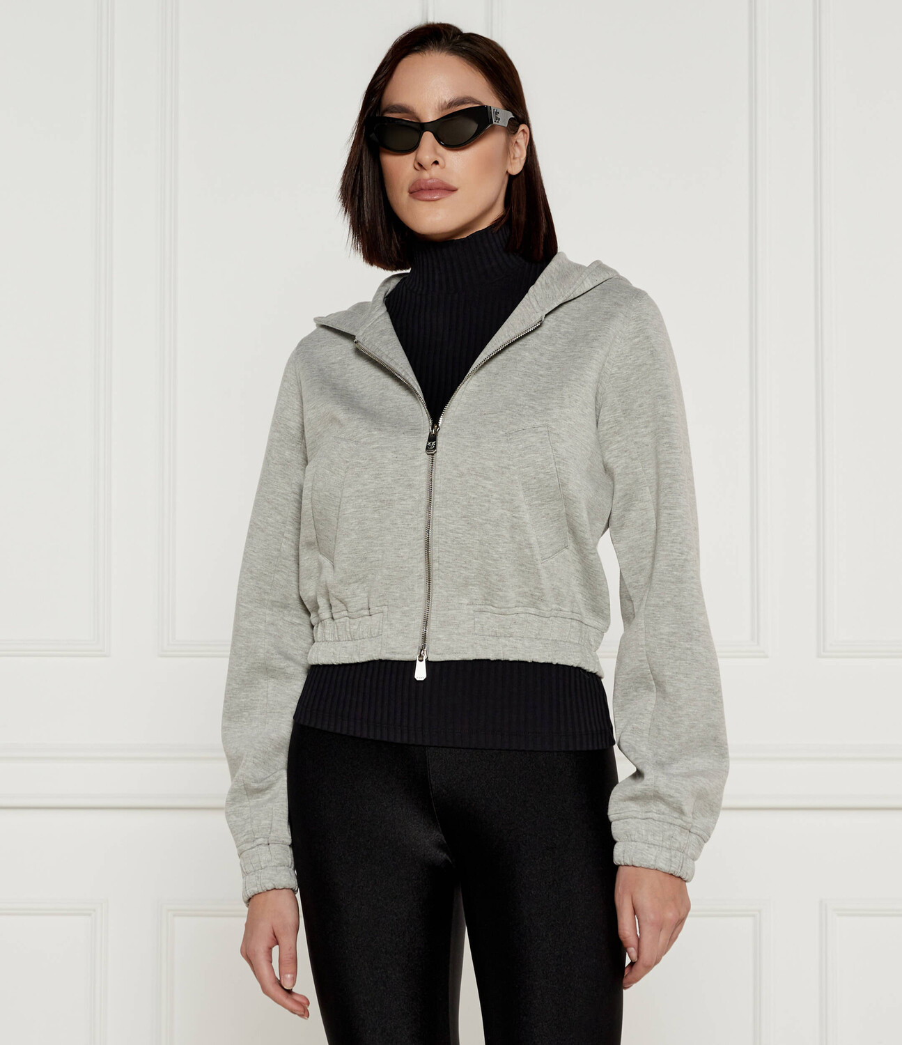 

Толстовка Pinko BIRILLO Cropped Fit, серый
