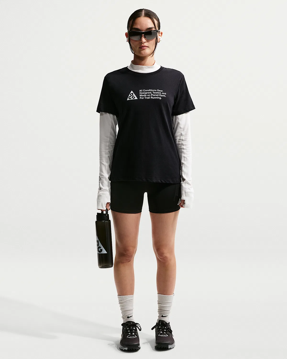 Женская футболка для трейлраннинга Dri-FIT Nike ACG, Black — фото 4