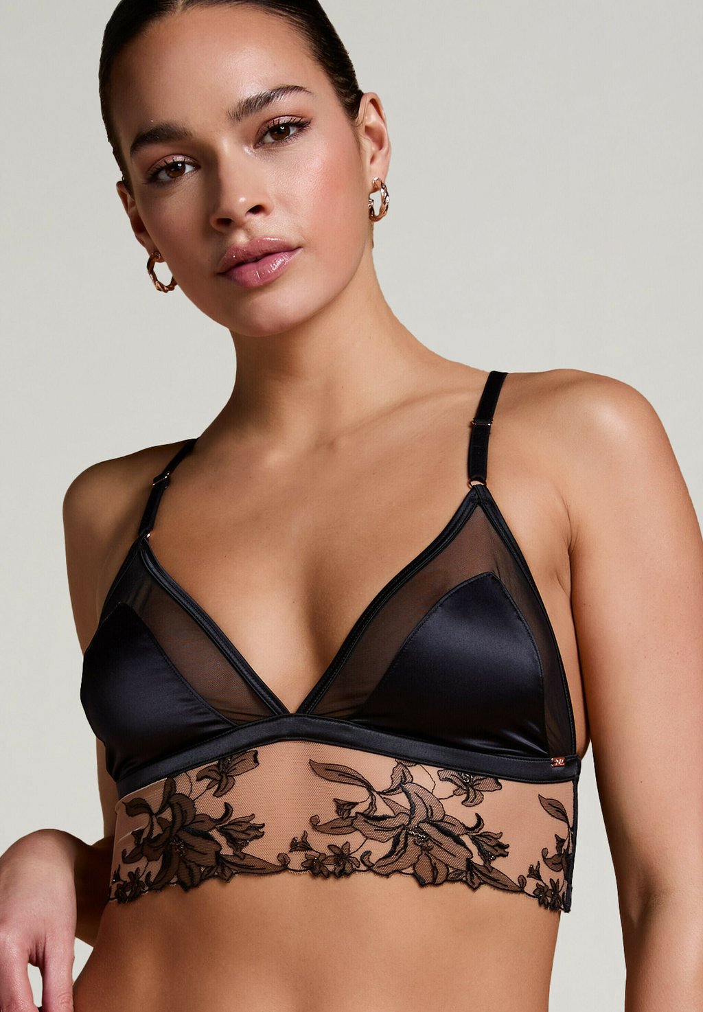 

Треугольный бюстгальтер ANOUK Hunkemöller, черный