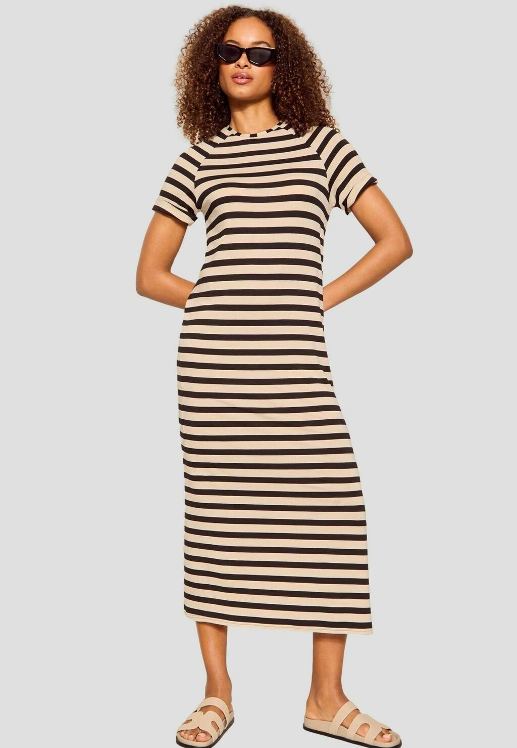 

Платье из джерси STRAIGHT SHORT SLEEVE Friends Like These, черный