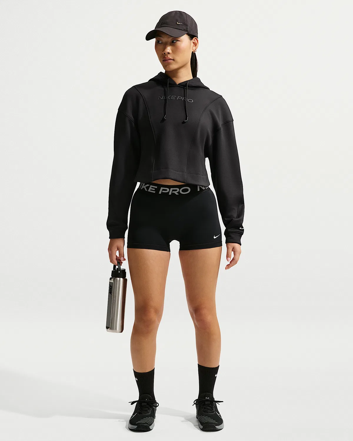 Женская худи Nike Pro Therma-FIT, Black/White — фото 4
