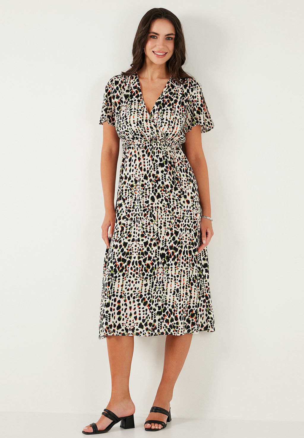 

Повседневное платье REGULAR FIT LELA, черный