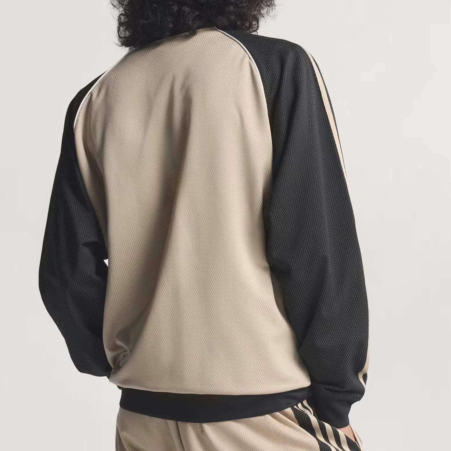 Куртка мужская FW25 Adidas Originals, Stone Khaki — фото 3