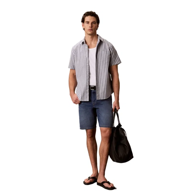 Шорты джинсовые классические Calvin Klein Y3L синие — фото 4