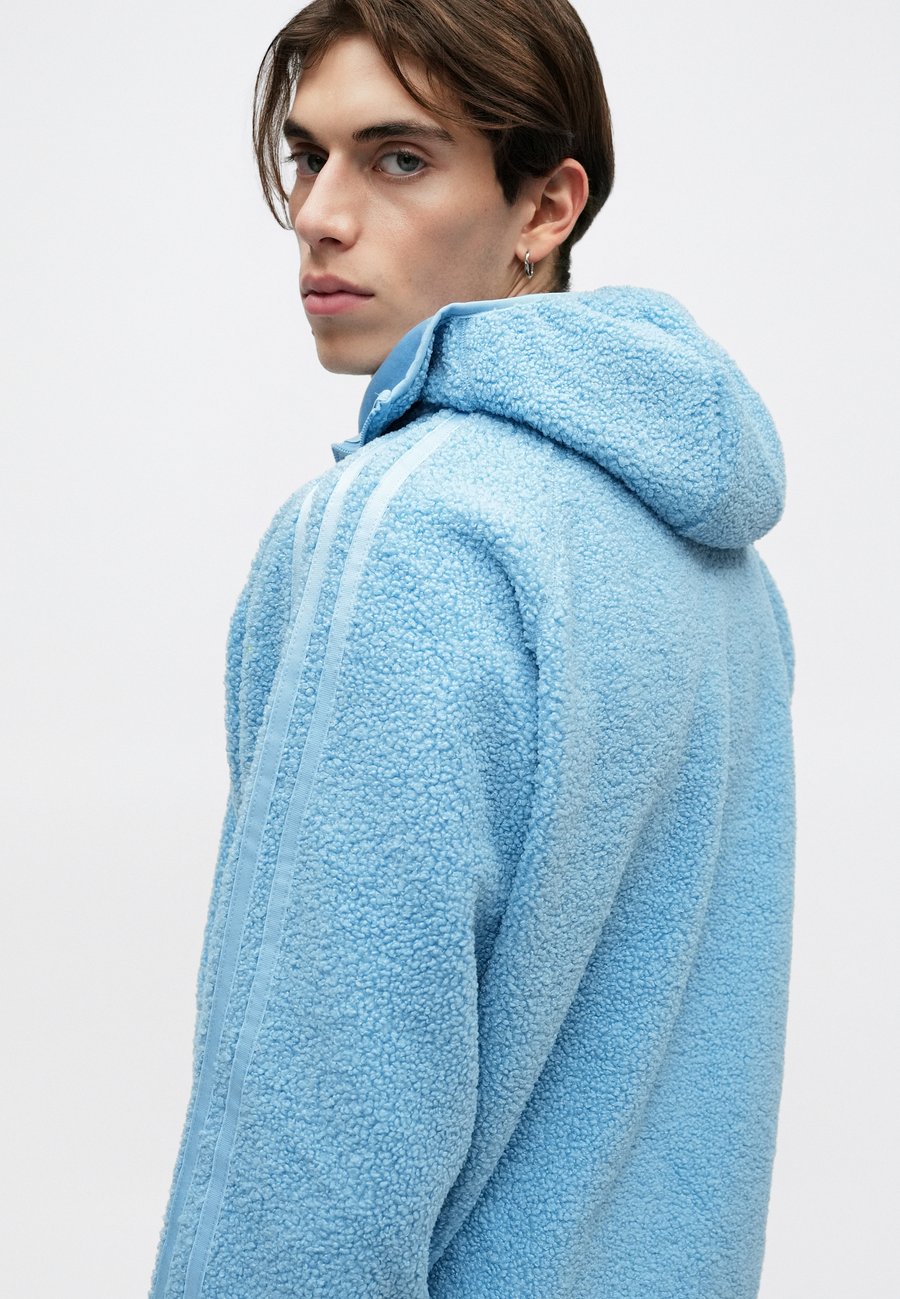 Джемпер Adidas Originals Fleece jumper, Ash Blue/Light Blue — фото 4