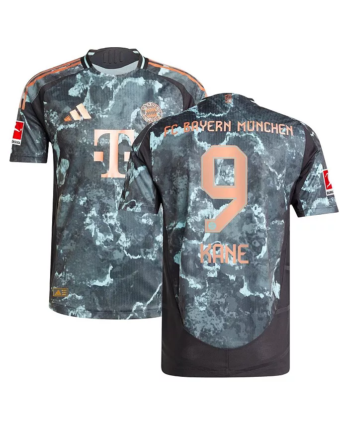 

Мужская чёрная выездная майка Гарри Кейна «Бавария Мюнхен» 2024/25 adidas