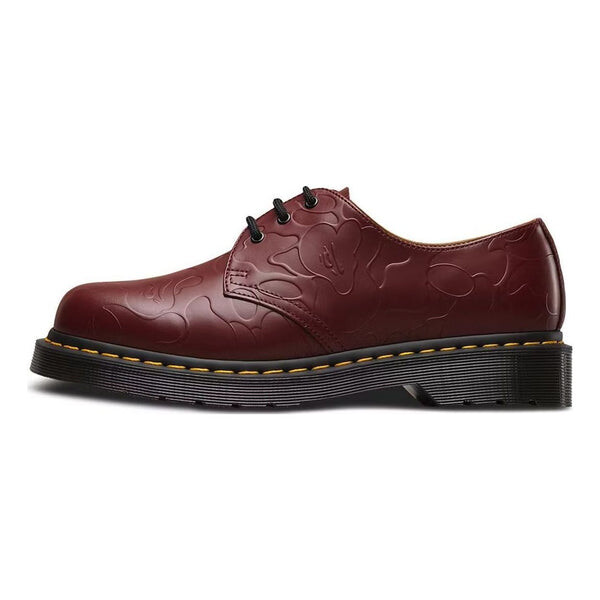 

Кроссовки emboss 1461 x a bathing ape 'oxblood' Dr. Martens, красный