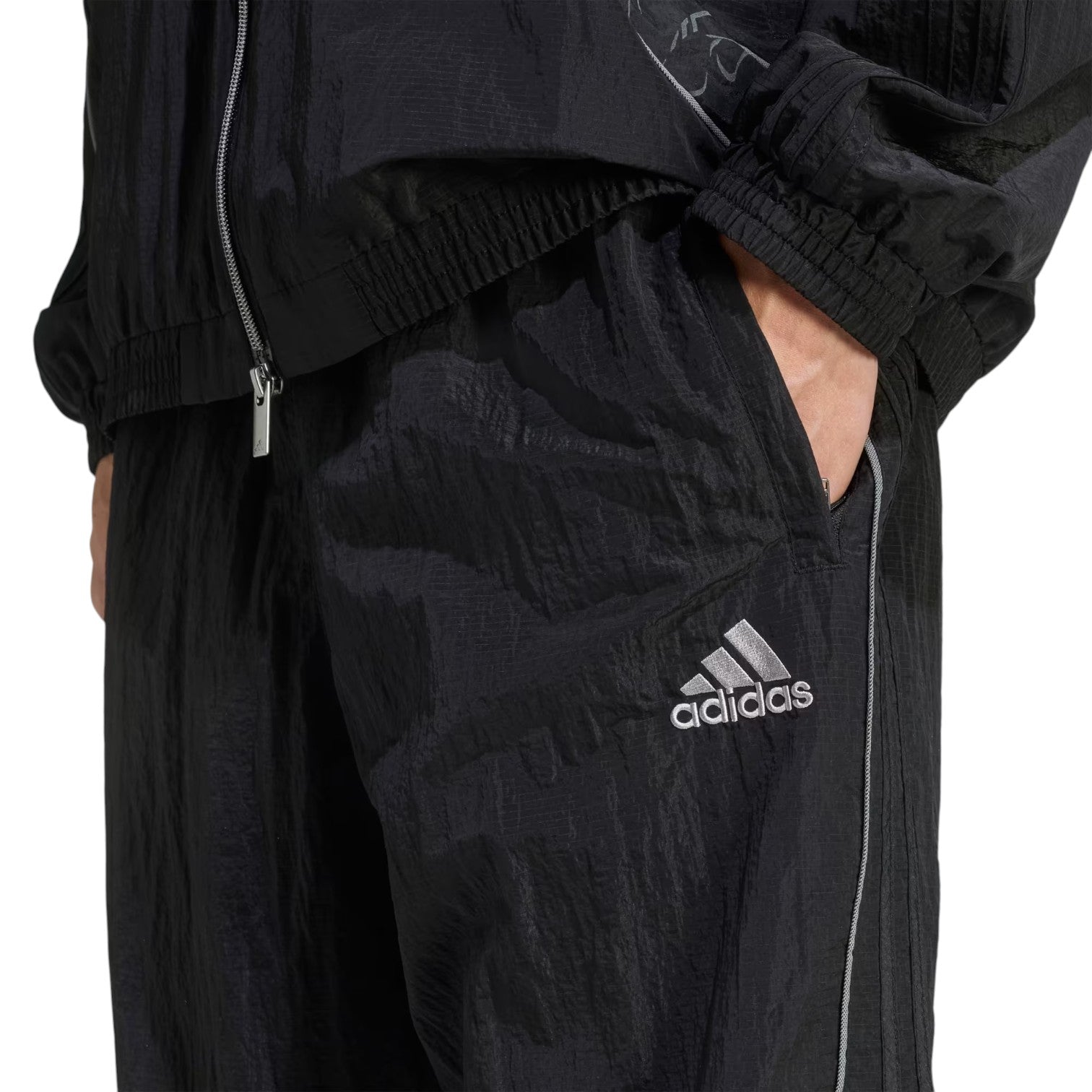 Брюки adidas Adilenium Season 4 Teamgeist Track Pants 'Black' — фото 4