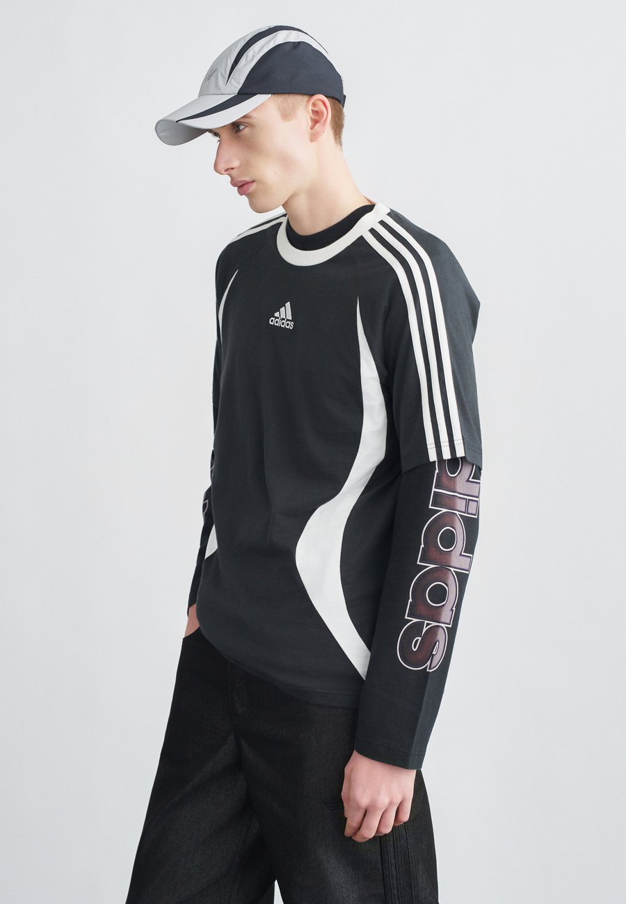 

Футболка Adidas Originals TEAMGEIST TEE, Black/White/Black, Белый, Футболка Adidas Originals TEAMGEIST TEE, Black/White/Black