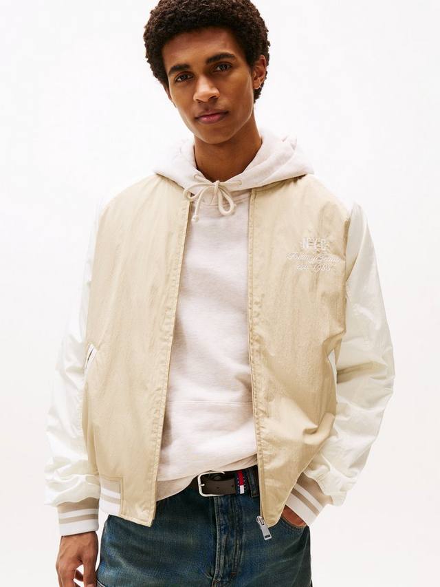 

Графическая бомбер Tommy Jeans Tommy Hilfiger, Silt/Ancient White