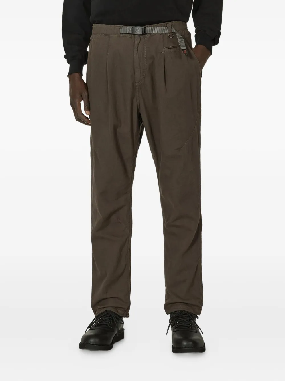 

Плиссированные брюки с поясом Undercover, коричневый