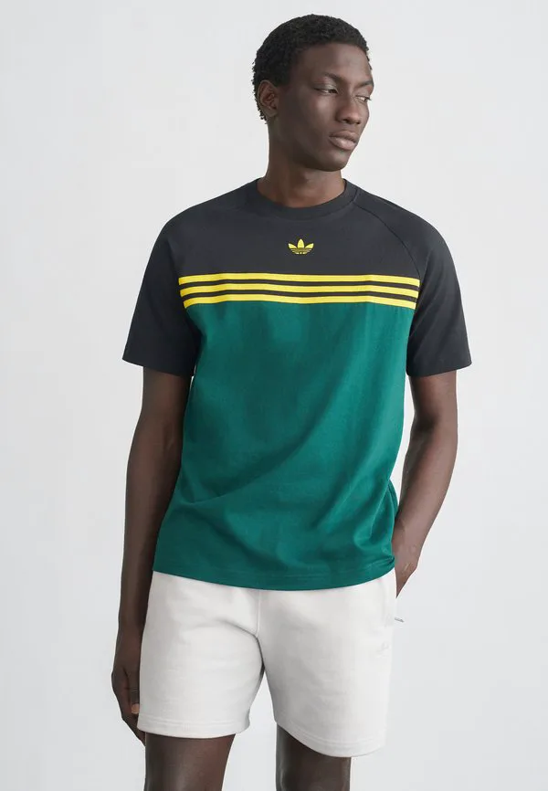 Футболка с принтом на груди Adidas Originals, Collegiate Green/Black