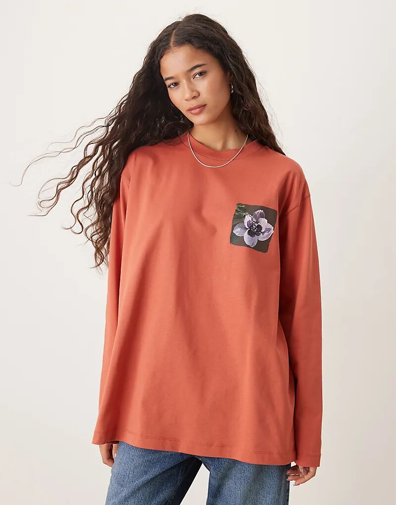 

Длинный свободный топ ASOS DESIGN с цветочным принтом на спине цвета ржавчины Asos Design