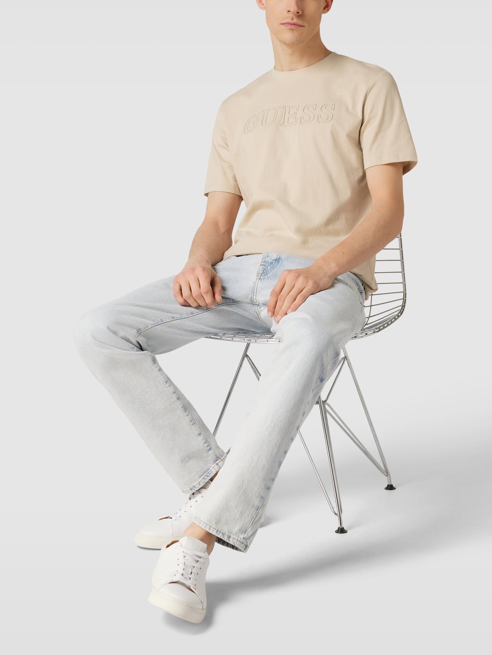 

Футболка с этикеткой, модель «ALPHY» Guess Activewear, бежевый