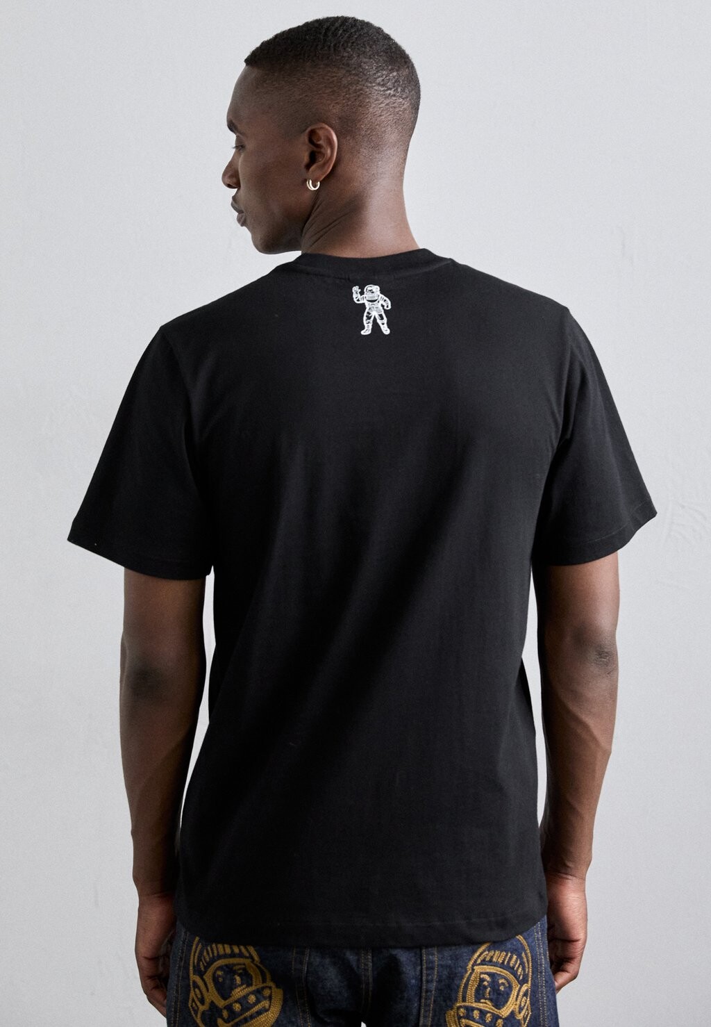 

Футболки с принтом SMALL ARCH LOGO Billionaire Boys Club, черный