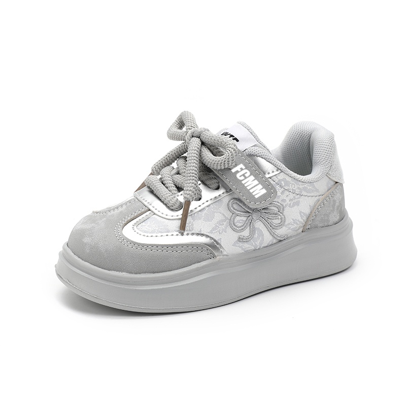 

Детские скейтерские кроссовки Kids FCMM, серебряный