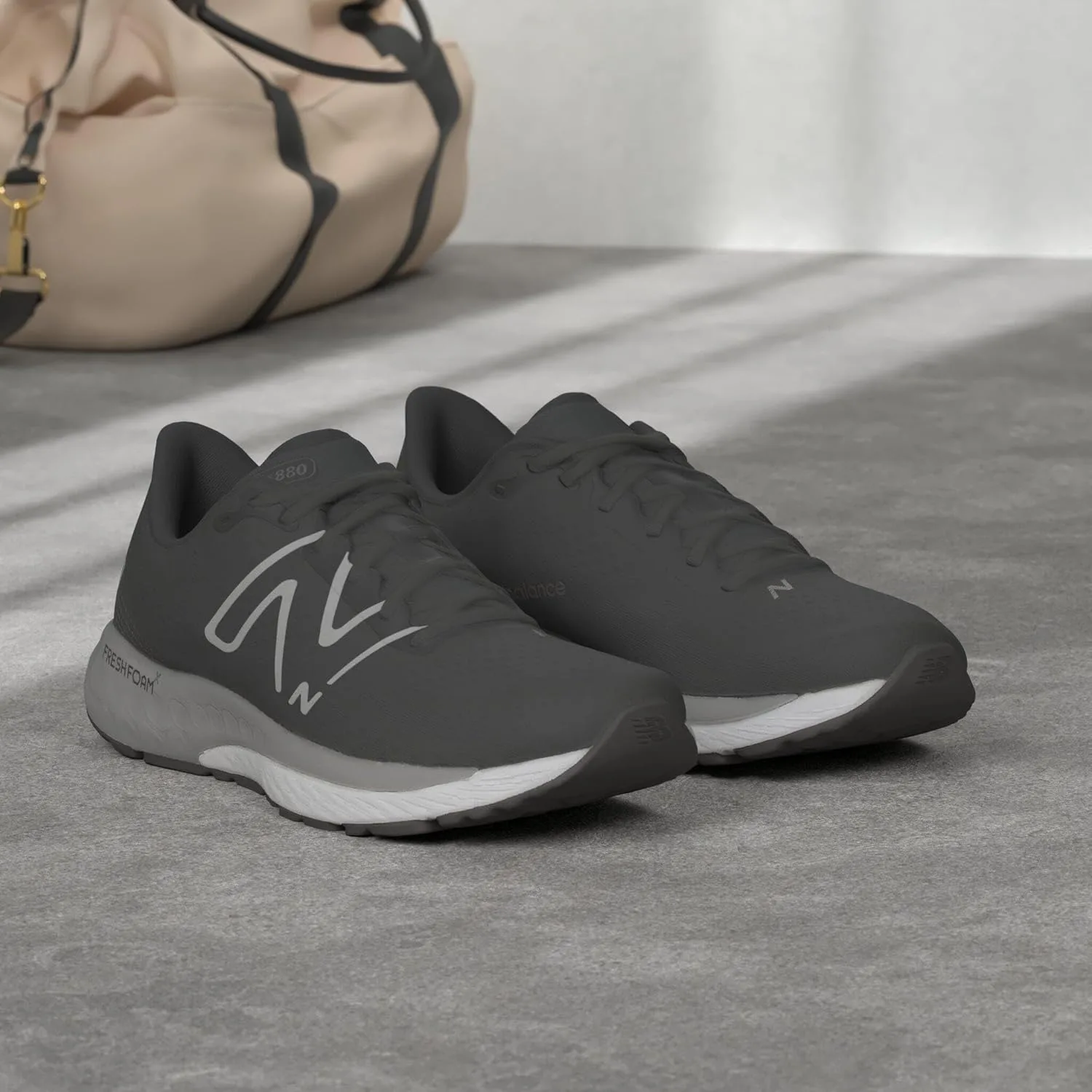 Кроссовки New Balance Herren M880v13, черный — фото 2