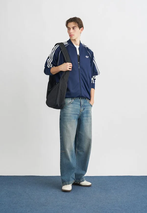 Свободная куртка-бомбер Adidas Originals, Night Indigo White — фото 2