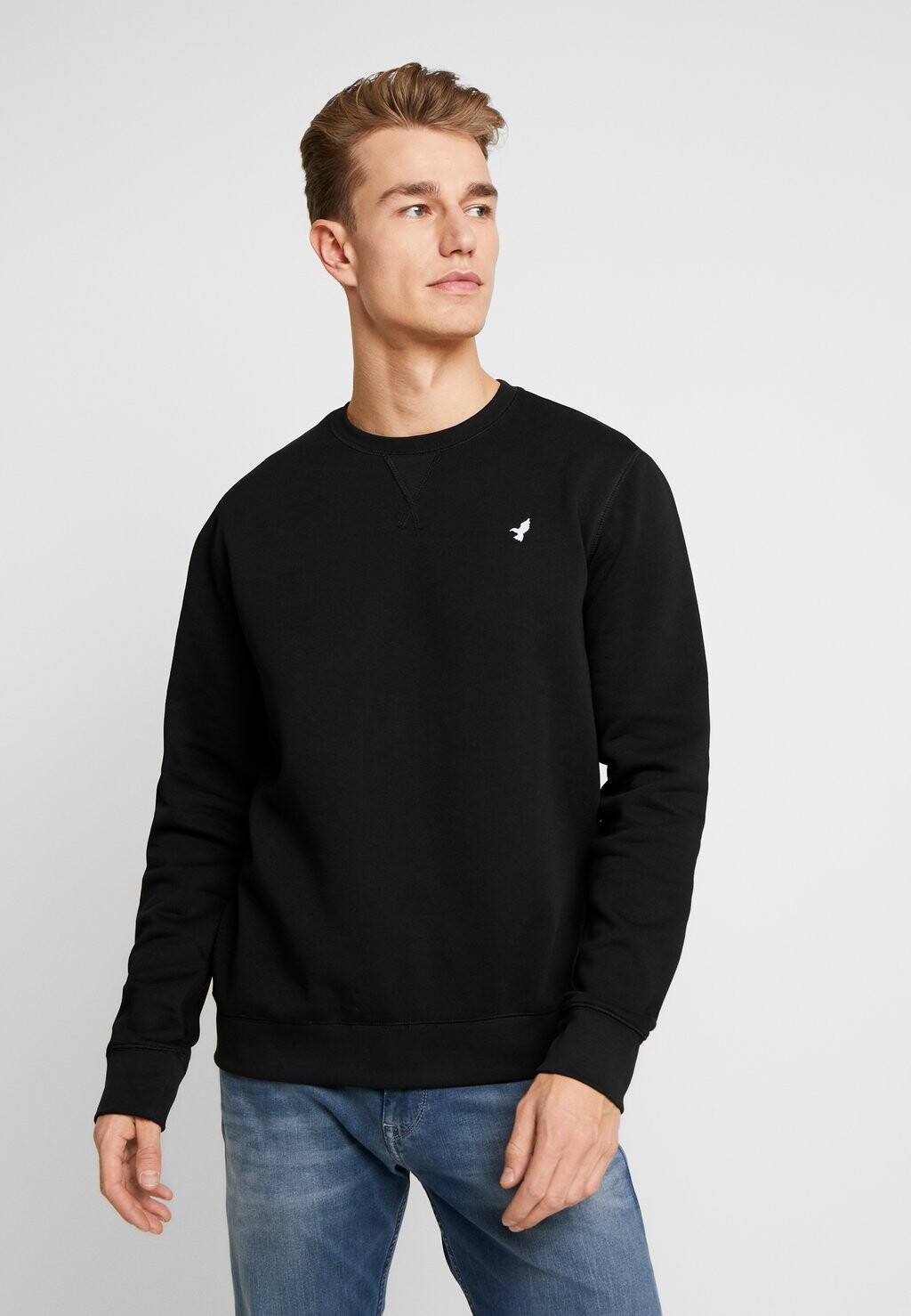 

Толстовка BIRDIE EMBRO C-NECK Pier One, черный