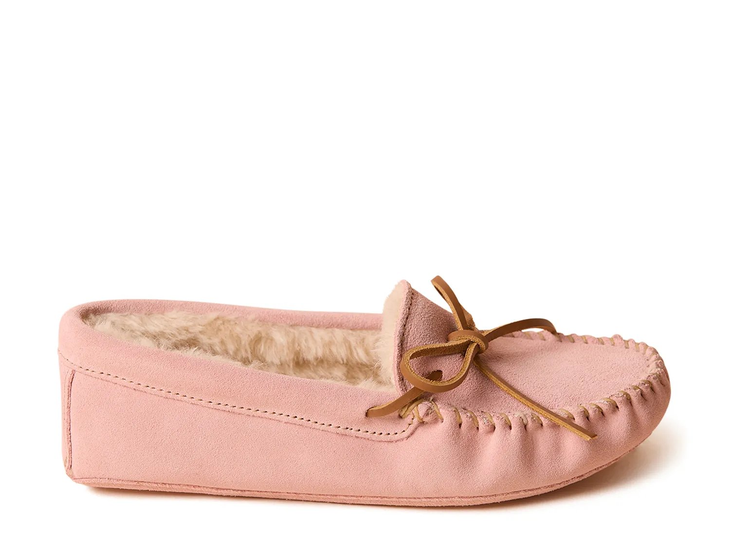 Тапочки Minnetonka Pile Lined Softsole Slipper - Women's, светло-розовый — фото 4