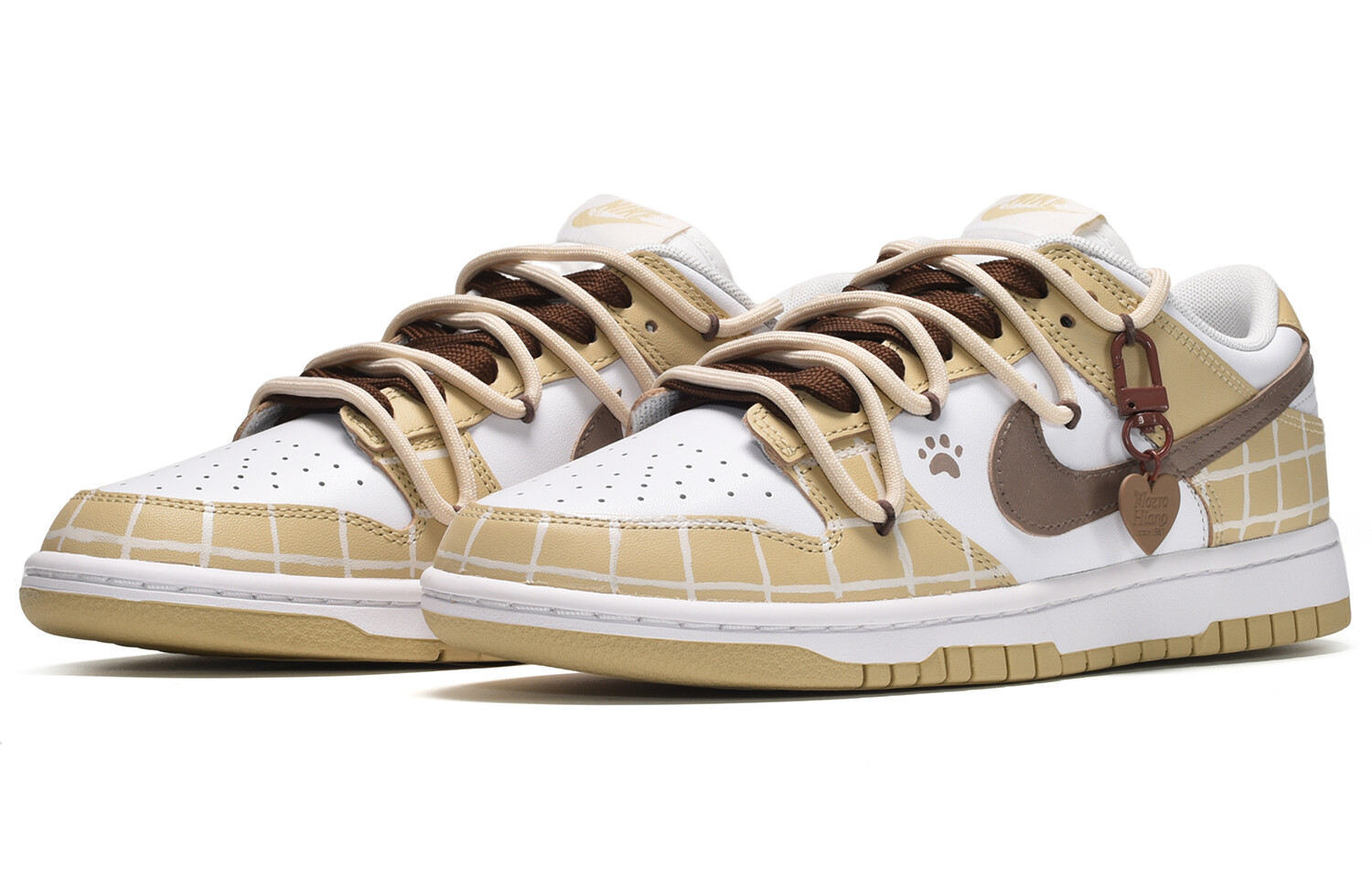 

Кроссовки Nike Dunk, коричневый