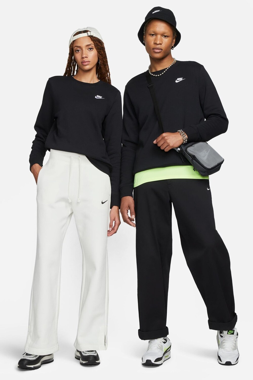 

Флисовая толстовка Club с круглым вырезом Nike, черный