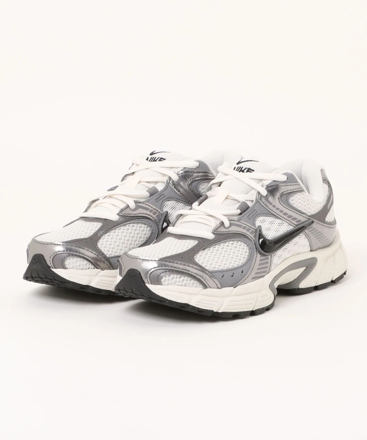 Мужские кроссовки NIKE V5 RNR серые
