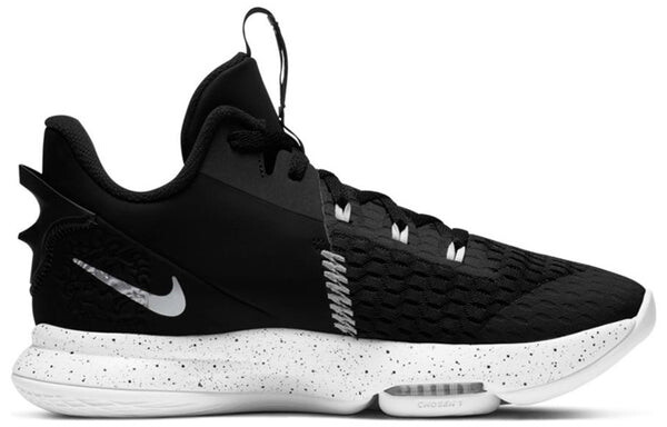 Кроссовки Nike LeBron Witness 5 EP 'Black Metallic Silver', черный — фото 2